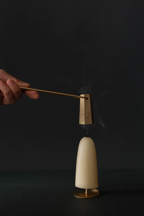 Multi-Facet Candle Snuffer